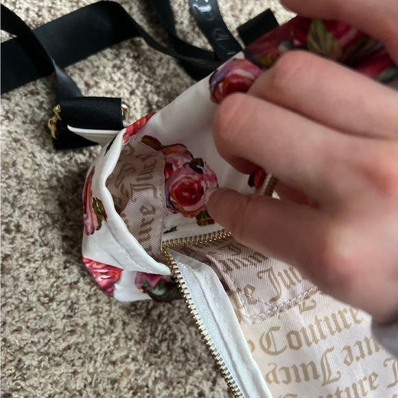 Juicy Couture Floral Mini Backpack White Pink Roses Gold Hardware - Picture 6 of 12